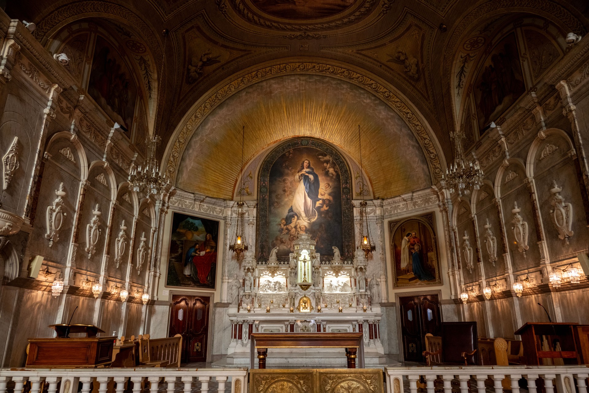 Interior of the Notre Dame de Bon Secours Chapel